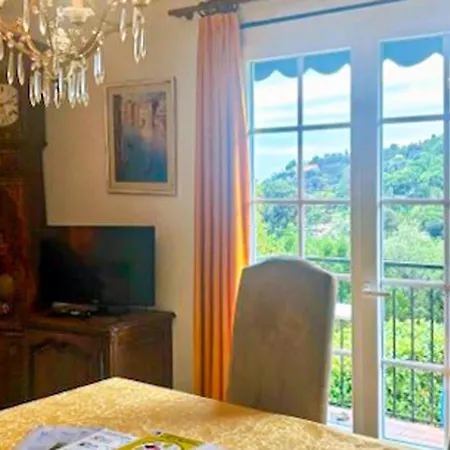Vakantiehuis 1 Bedroom Lovely In *